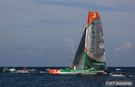 Franck Cammas sur Groupama 3