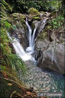 Les 3 cascades du Bassin Bleu