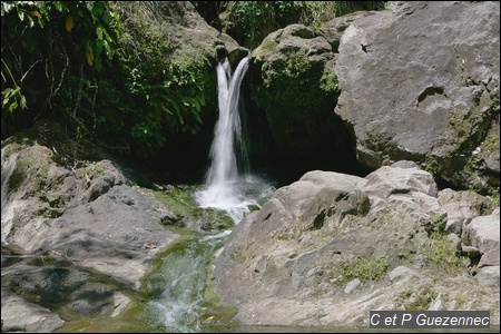 Rivière La Coulisse, une jolie petite cascade