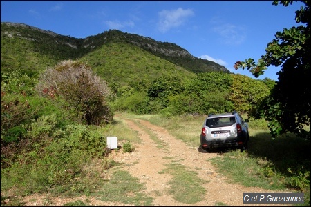 Point de départ du sentier de Grande Ravine