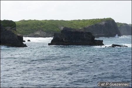 Anse du Coq et succession de falaises