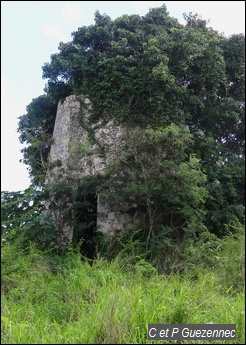 Vestiges du Moulin à vent d'Héloin