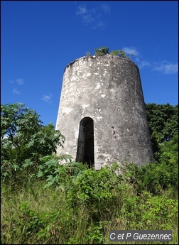 Vestiges du Moulin à vent de Beauséjour