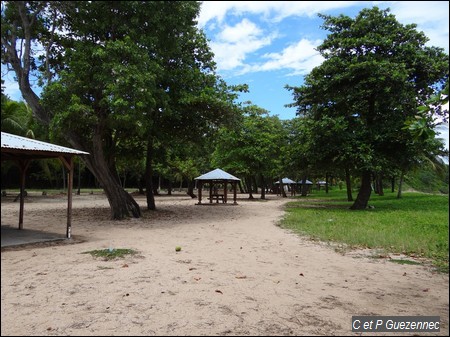 Aire de pique nique de la Plage des Amandiers